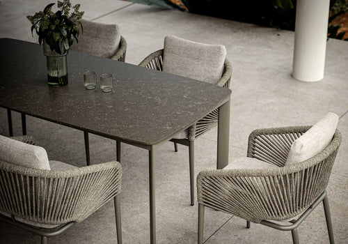 Claude 6 Kişilik Masa Grubu